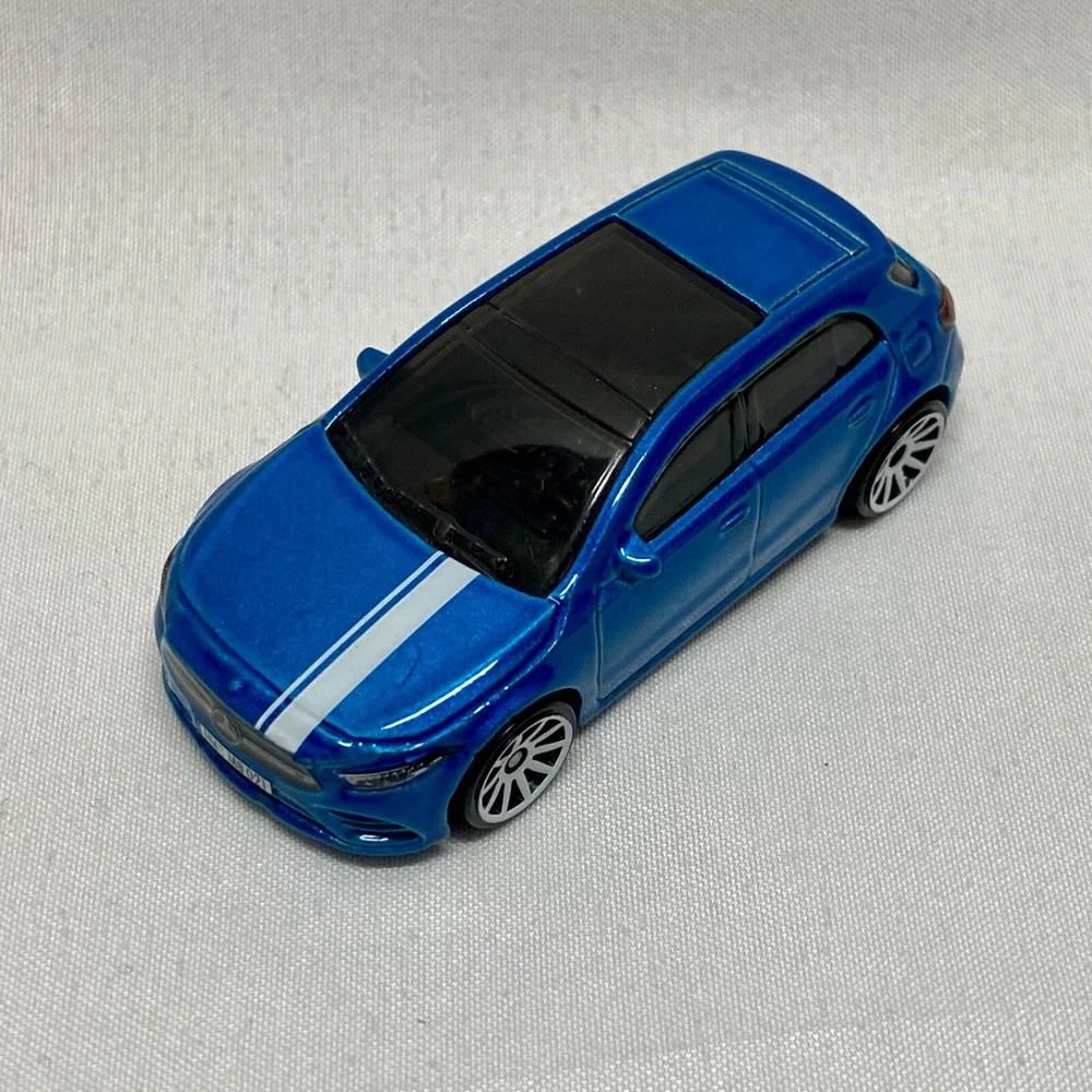 Hot Wheels 2019 Mercedes Benz A-Class HW Hatchbacks Blue 1:64 Die-cast Loose Car